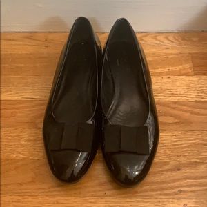 robert clergerie patent leather flats/pumps